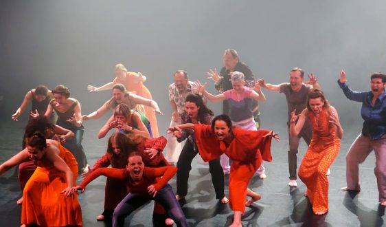 Mon Corps est une mémoire - création collective de Tchina Ndjidda - 19.06 / Le Gymnase